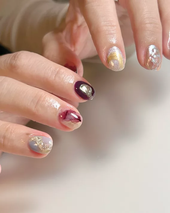 Ao. Nail
