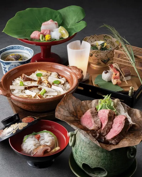 京懐石 美濃吉 烏丸四条店