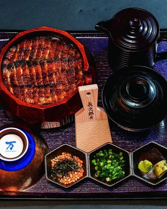 炭焼きひつまぶし鰻 むなぎ